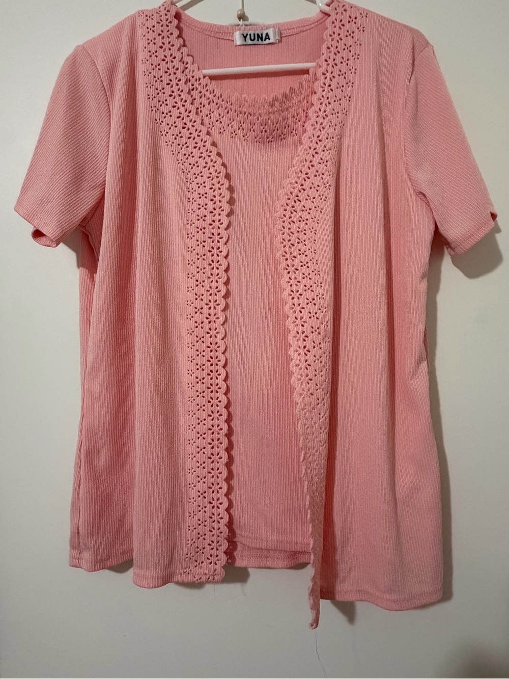 Yuna Pink Short-Sleeve Lace-Trim Top
